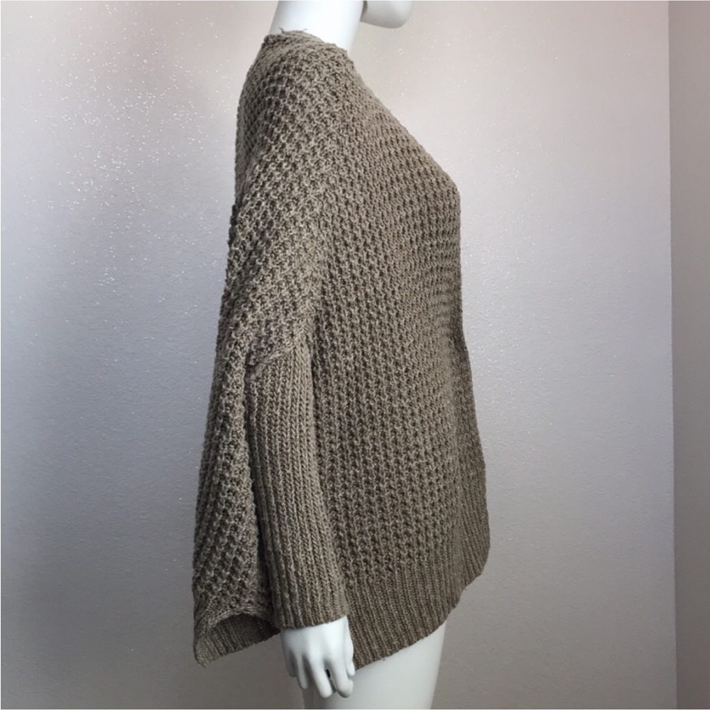 Free People oversize cardigan sweater oversize beach sweater size Small - Picture 9 of 11